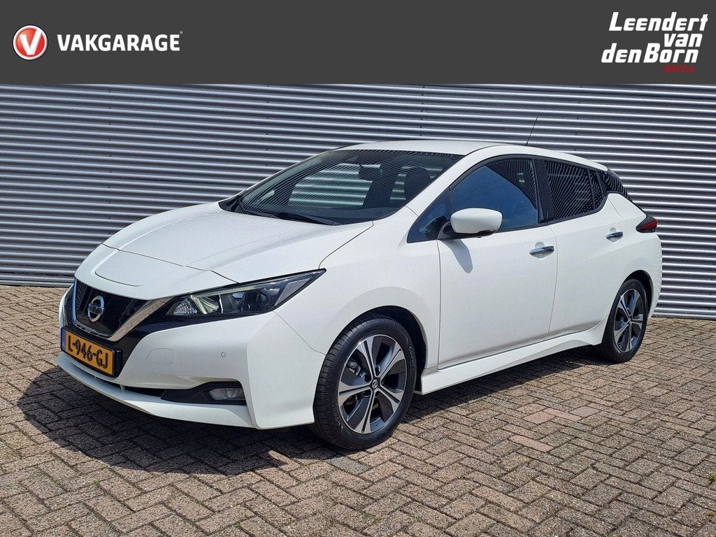 Nissan Leaf N-Connecta 40 kWh | Apple Carplay/Android Auto |, Auto's, Nissan, 12 maanden, Stof, Gebruikt, Wit