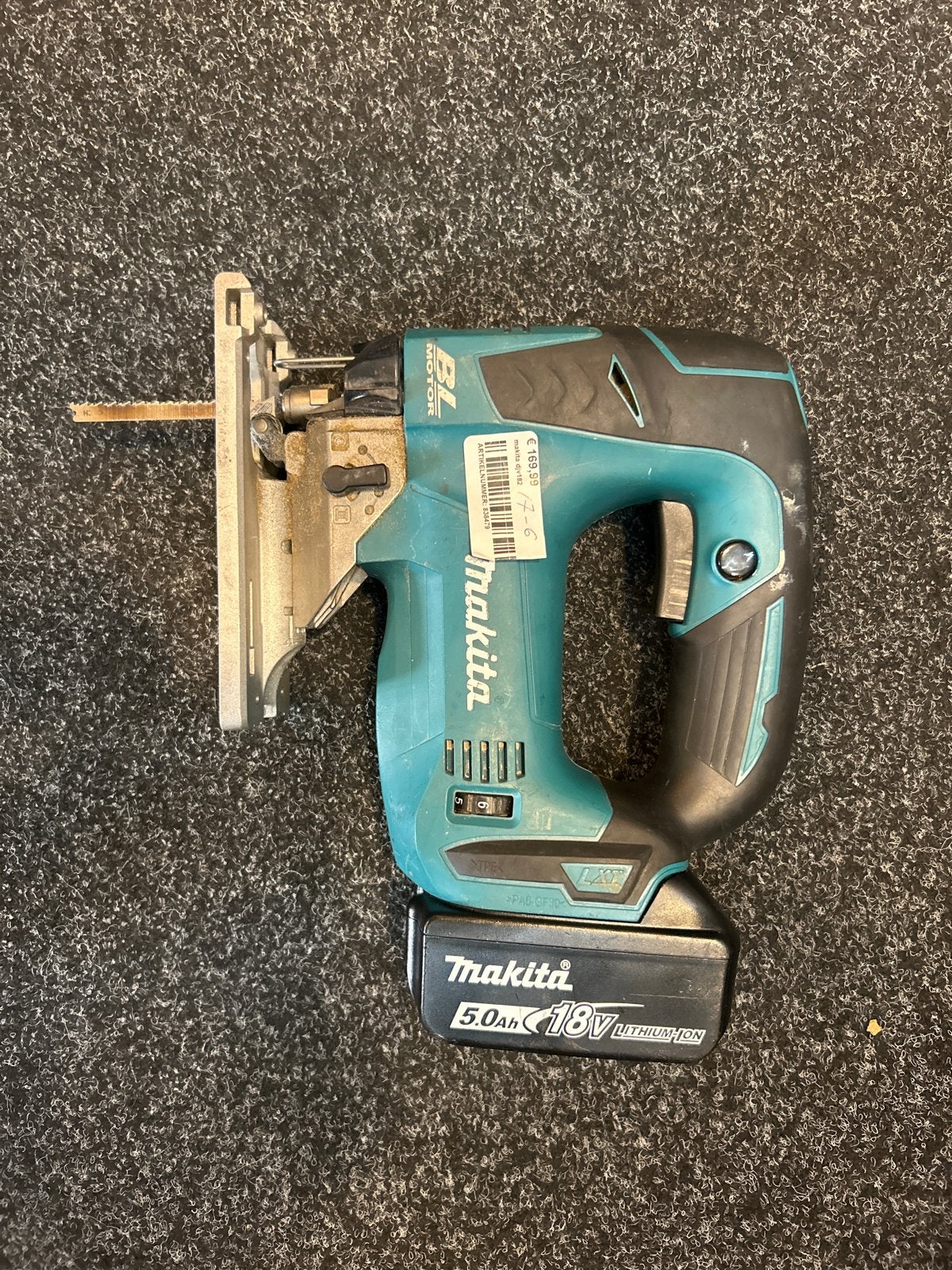 Makita DJV182 Decoupeerzaag 18V - Krachtig en Draadloos, Gebruikt, Decoupeerzaag, 600 tot 1200 watt, Ophalen of Verzenden