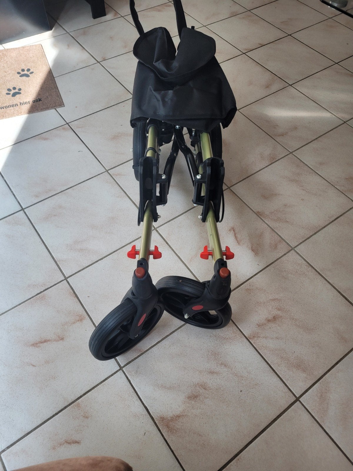 Tekoop  nieuwe rollator, Diversen, Ophalen, Nieuw