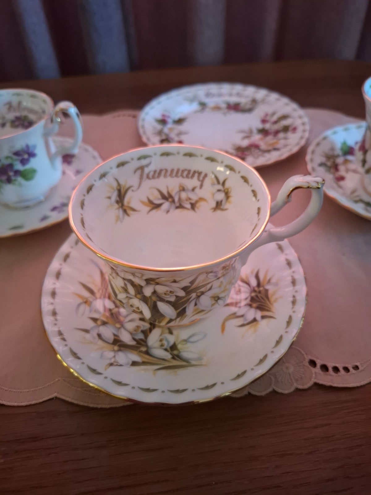 Diverse Royal Albert Kopjes van de Maand Collectie, Ophalen of Verzenden