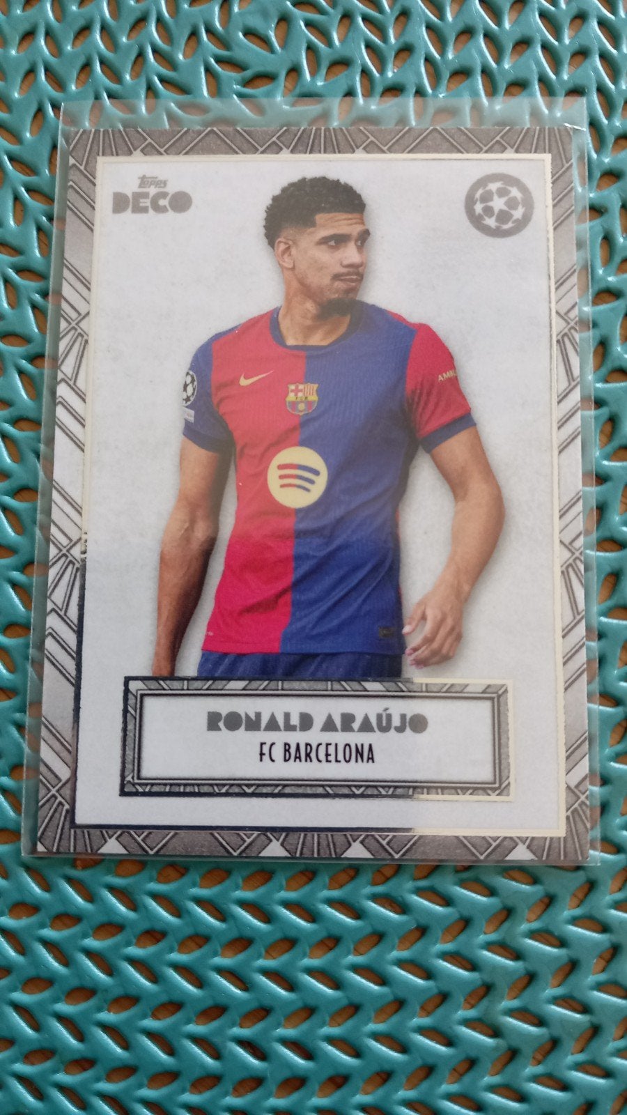 Ronald Araújo FC Barcelona Topps Deco Spelerskaart, Ophalen of Verzenden, Zo goed als nieuw, Buitenlandse clubs, Spelerskaart