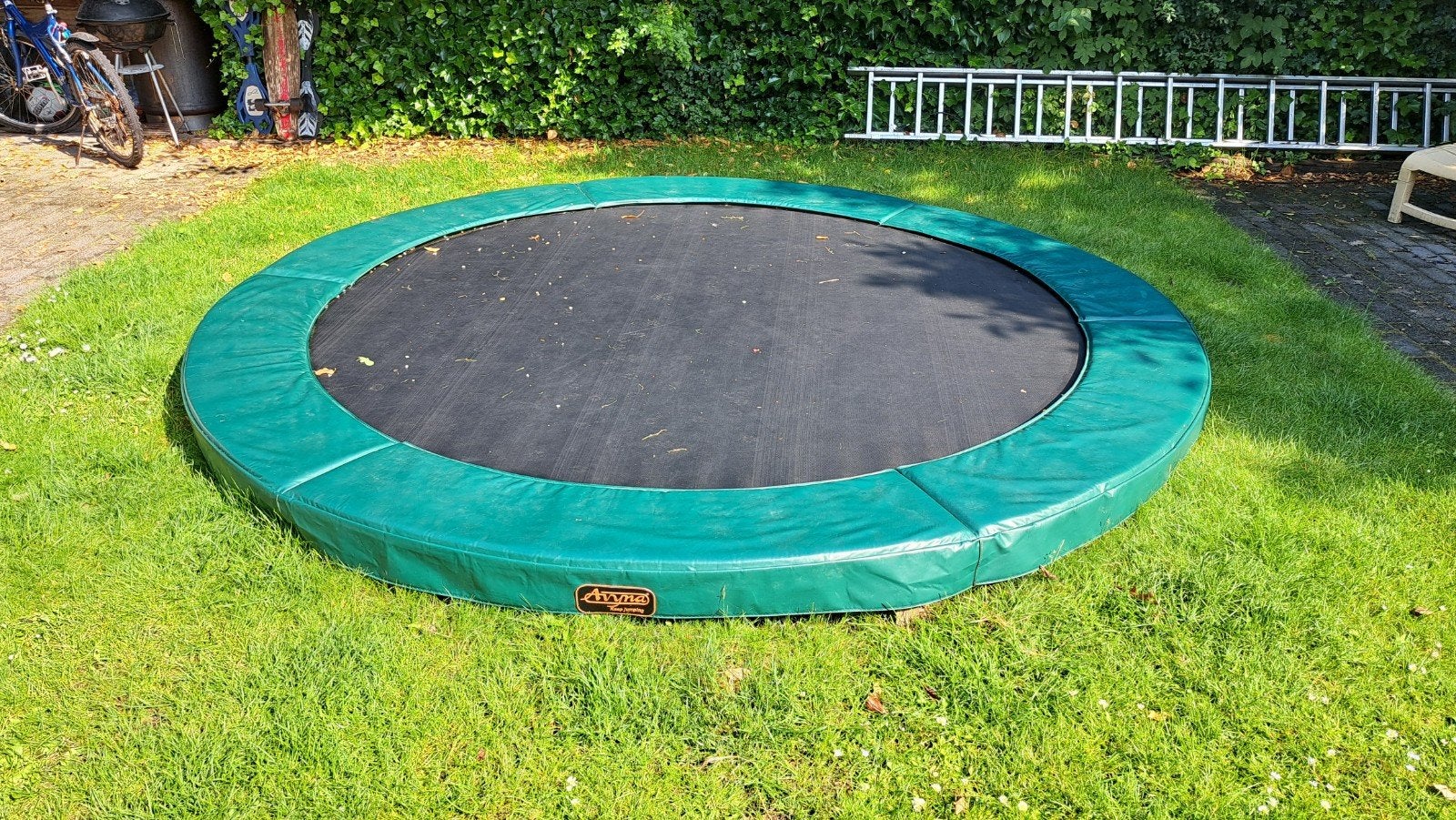 Trampoline rand merk Avyna 305 doorsnede, Ophalen, Gebruikt