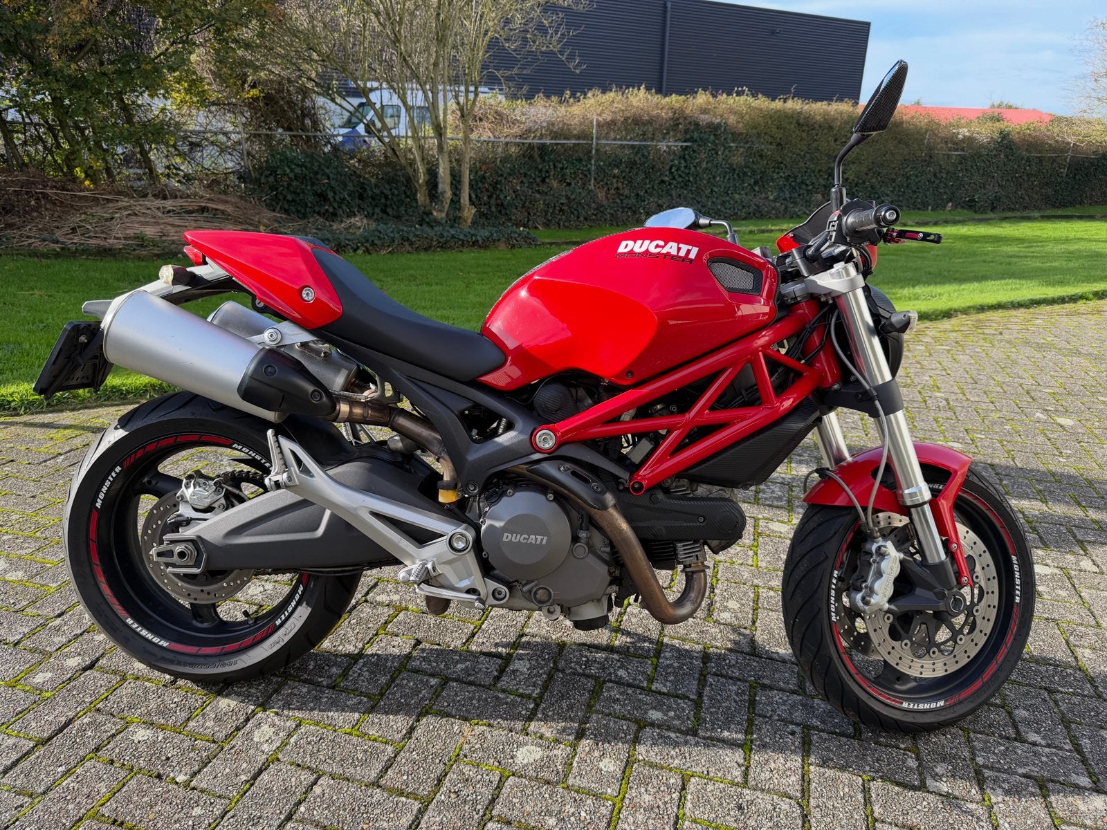 Ducati monster 696 | Nette motor!, Ophalen