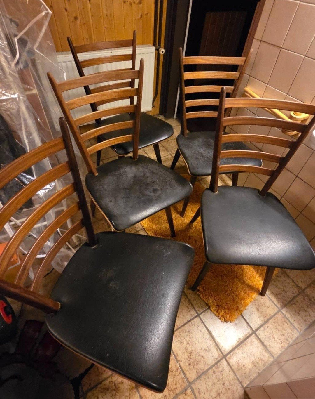 vintage jaren 60 stoelen teak met plywood, Ophalen, Gebruikt, Zwart