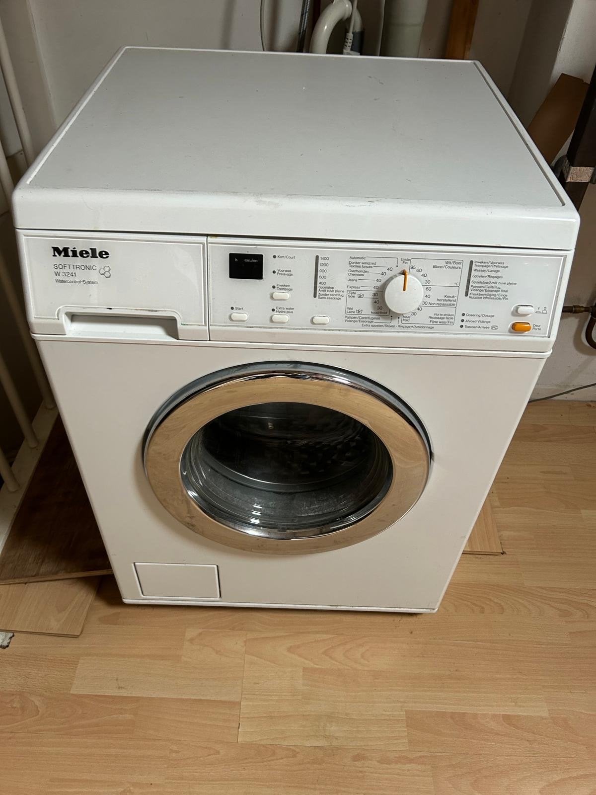 Miele Softtronic W 3241 WCS wasmachine, Ophalen, Gebruikt, Voorlader, Kort programma