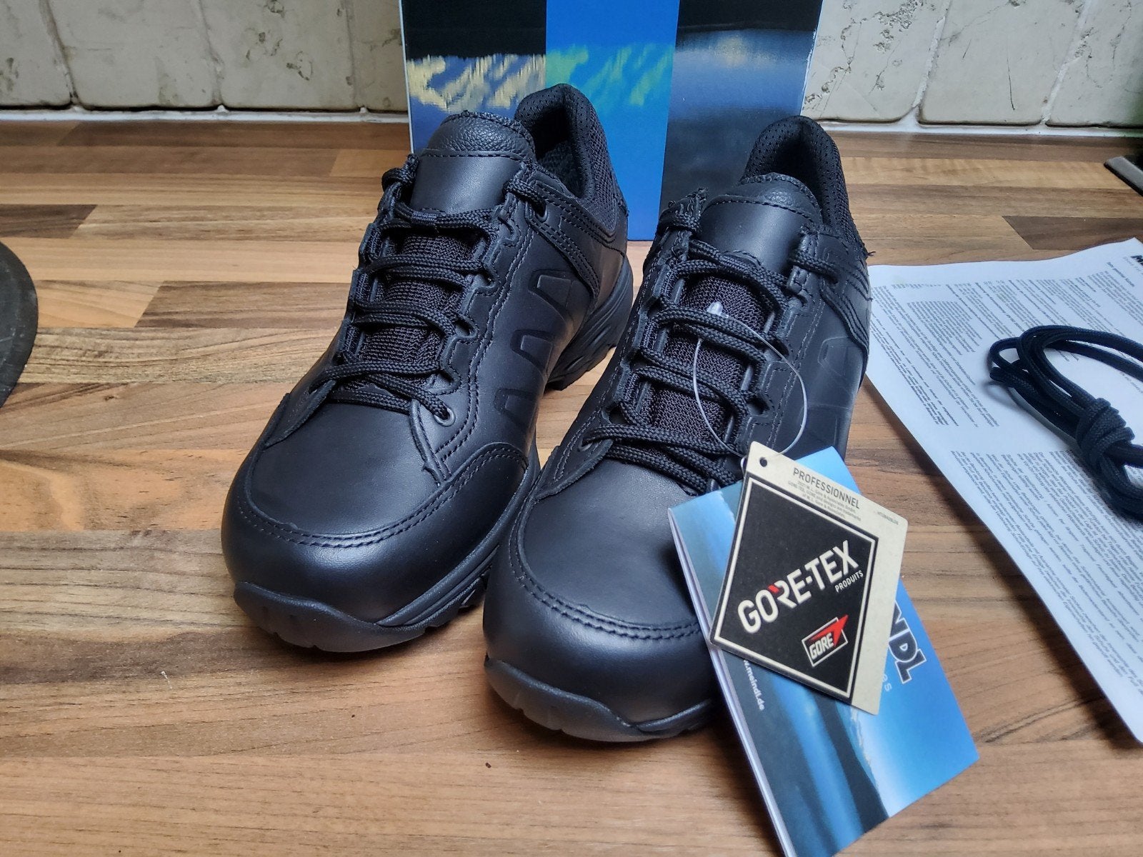 Meindl wandelschoenen maat 38, nieuw met Gore-Tex, Meindl, Zwart, Nieuw, Wandelschoenen