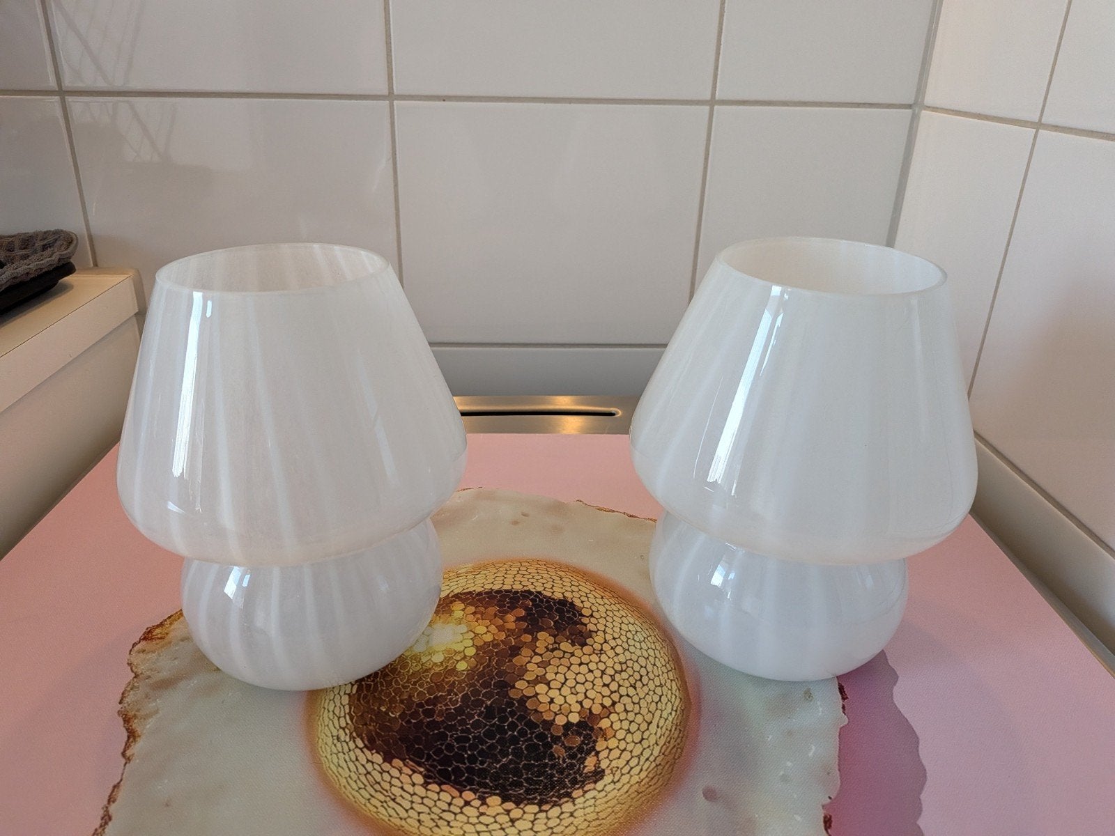 twee leuke glazen lampen van JYSK, werkend op batterijen, Wit, Ophalen