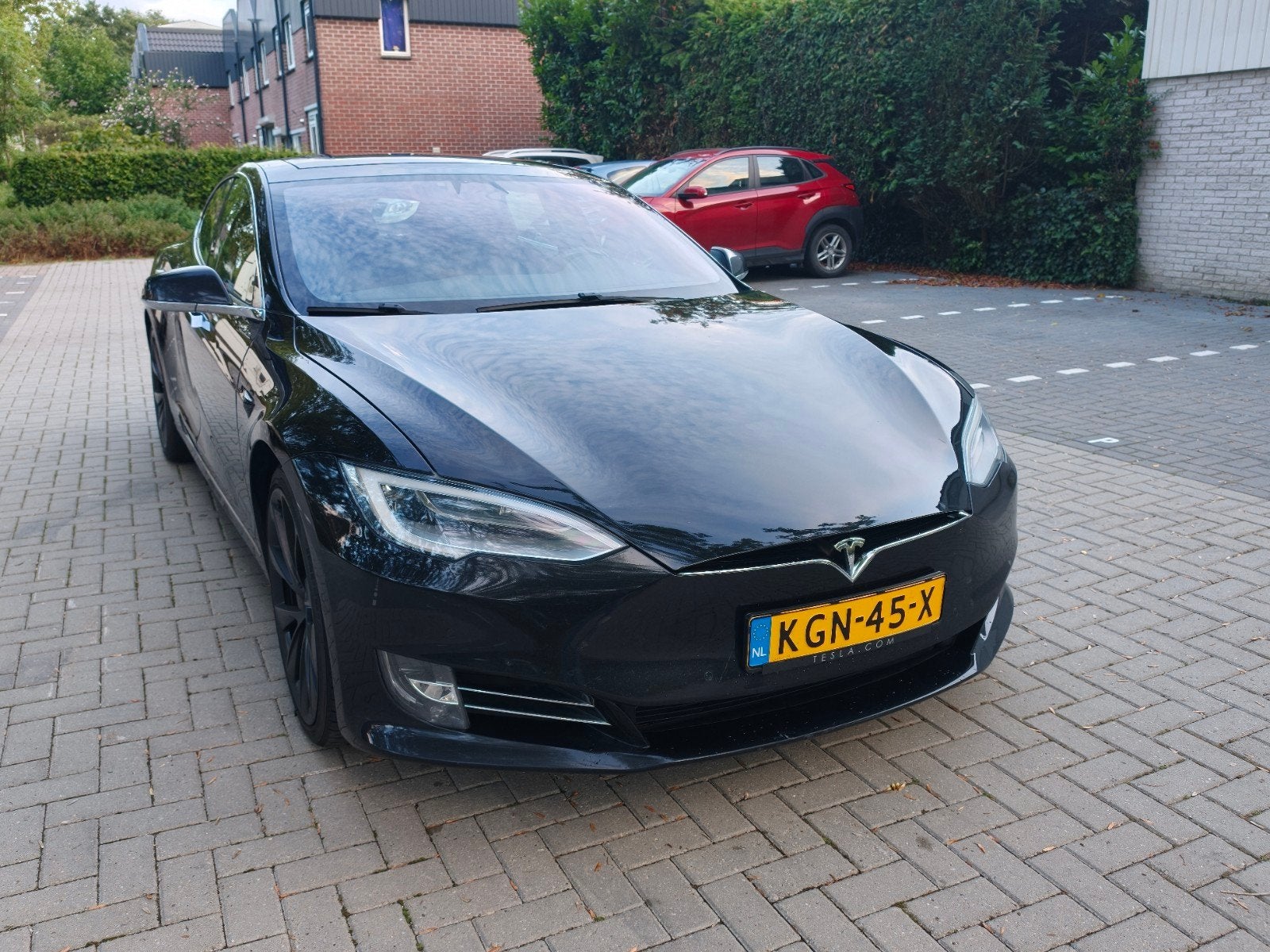 Tesla  Model S 2018 Autopilot MCU2 525PK Pano, Auto's, Tesla, Zwart, Zwart, Elektrisch, Vierwielaandrijving