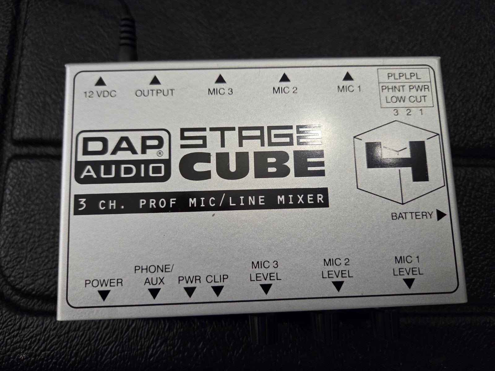 DAP Audio Stage Cube 3-kanaals XLR mixer, Muziek en Instrumenten, Ophalen of Verzenden, Gebruikt, Minder dan 5 kanalen, Microfooningang