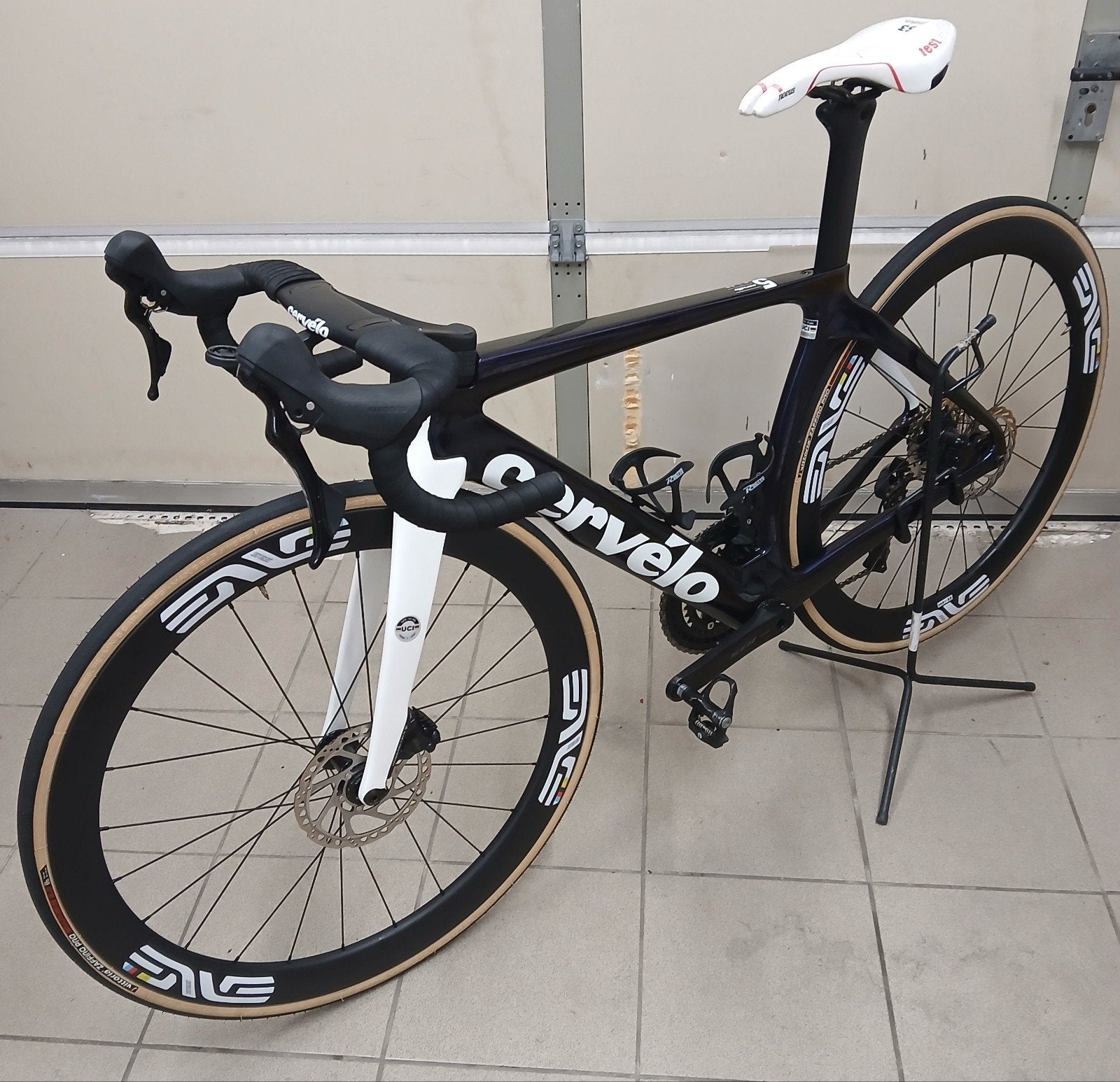 Cervelo S5 paars-witte racefiets, maat S (49) Zgan, Fietsen en Brommers, 28 inch, Carbon, 49 tot 53 cm, Zo goed als nieuw