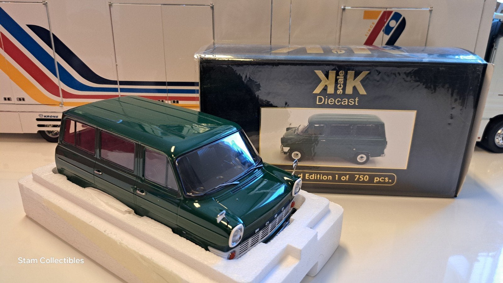 KK Scale Models Ford Transit MK1 Bus Green - 1965, Hobby en Vrije tijd, Overige merken, Auto, Ophalen of Verzenden, Zo goed als nieuw