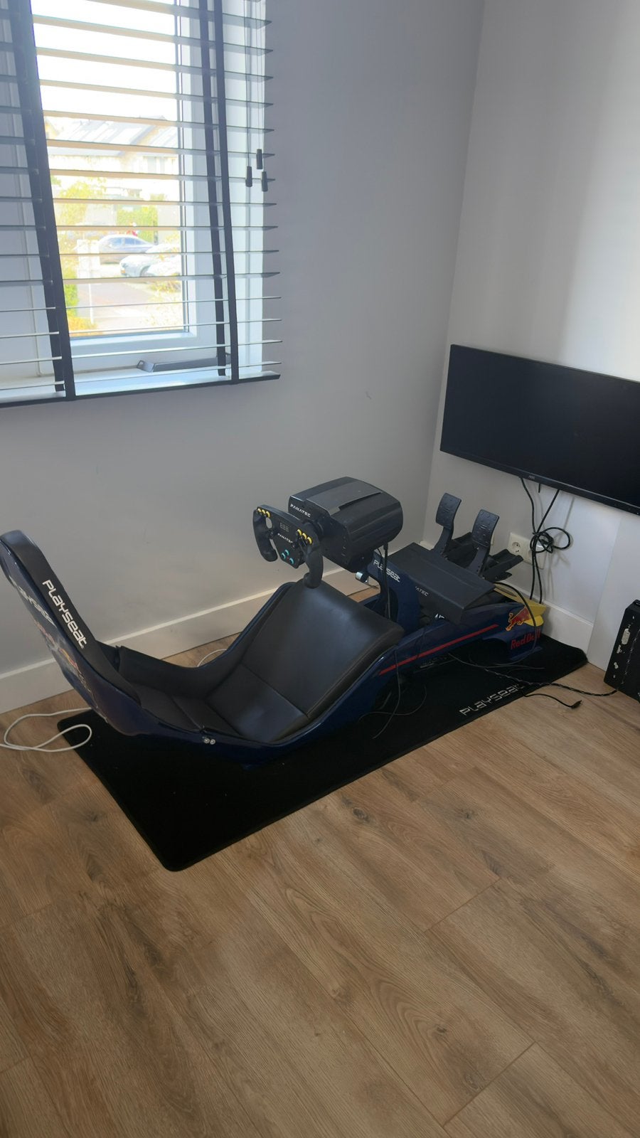 Red Bull Playseat met fanatec cls stuur en pedalen, Spelcomputers en Games, Ophalen, Zo goed als nieuw, Playseat of Racestoel