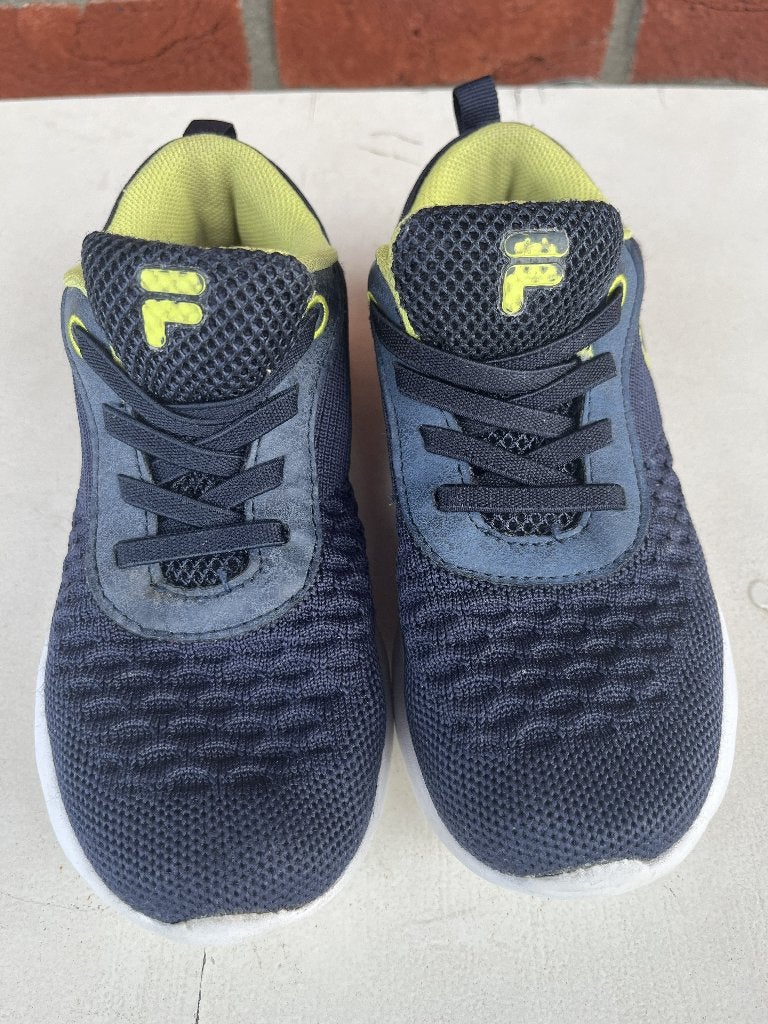Fila sportschoenen maat 32, Fila, Ophalen of Verzenden, Zo goed als nieuw, Jongen of Meisje