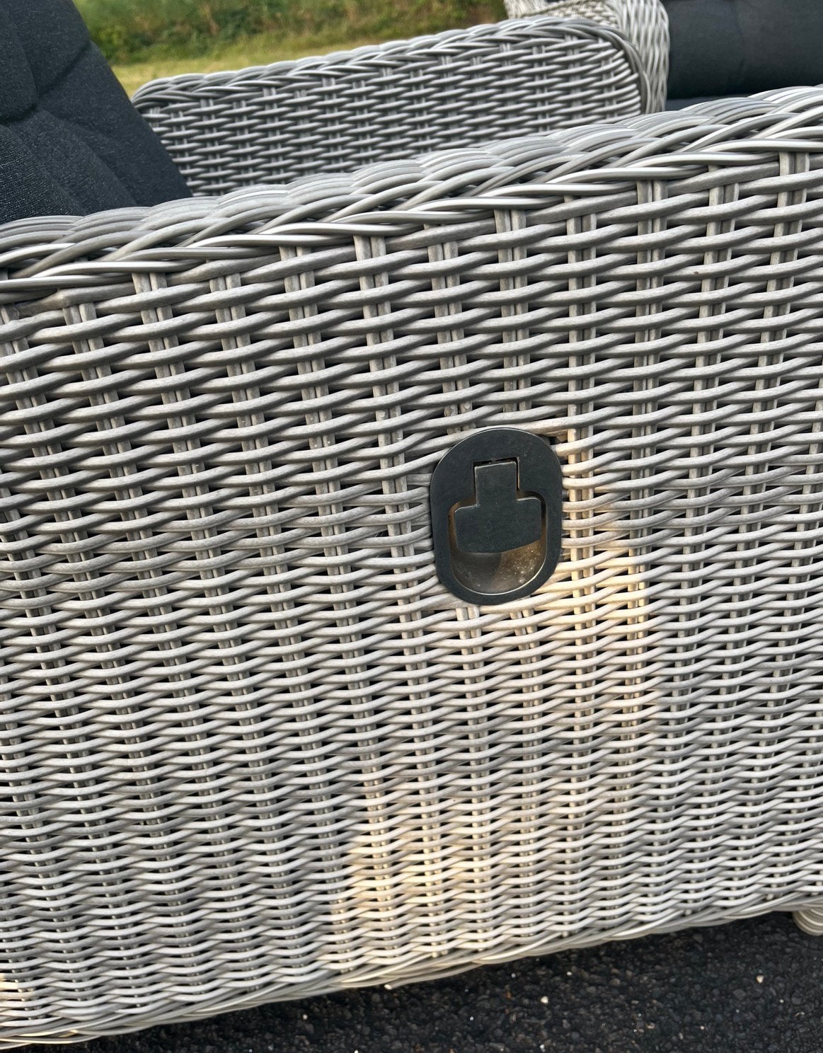 Foto 11 van Prachtige Luxe Loungeset met verstelbare rugleuning