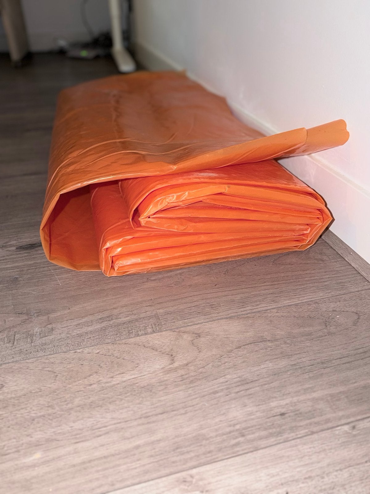 Oranje folie/zeil - Bescherming voor diverse toepassingen, Doe-het-zelf en Verbouw, Ophalen, Gebruikt, 15 m² of meer, Folie
