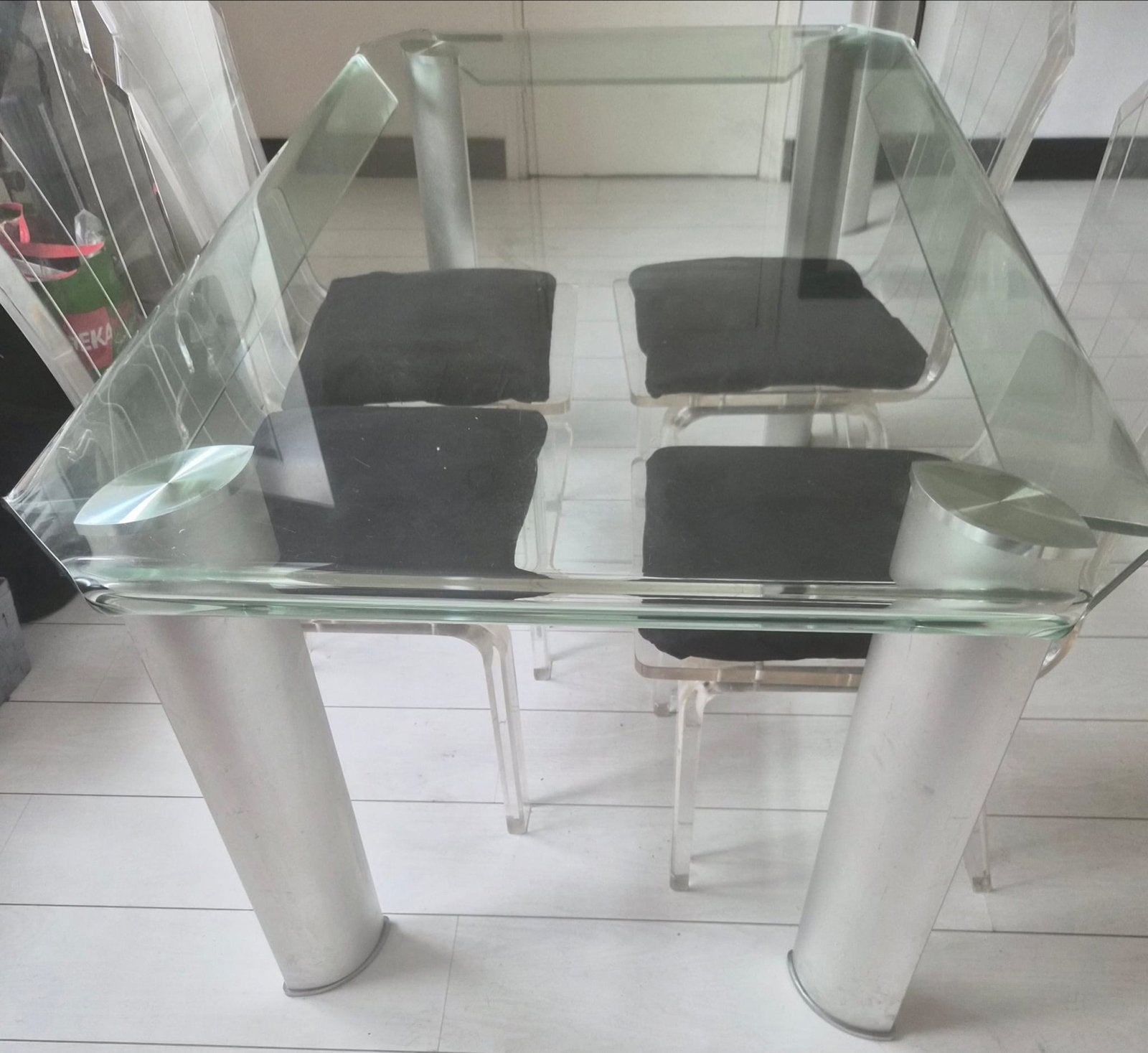 Glazen eettafel met metalen poten (salontafel), Ophalen, Gebruikt, 100 tot 150 cm, Glas