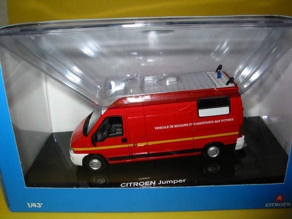 Citroen Jumper Ambulance of brandweer Norev  1:43, Hobby en Vrije tijd, Modelauto's | 1:43, Ophalen of Verzenden, Nieuw, Auto