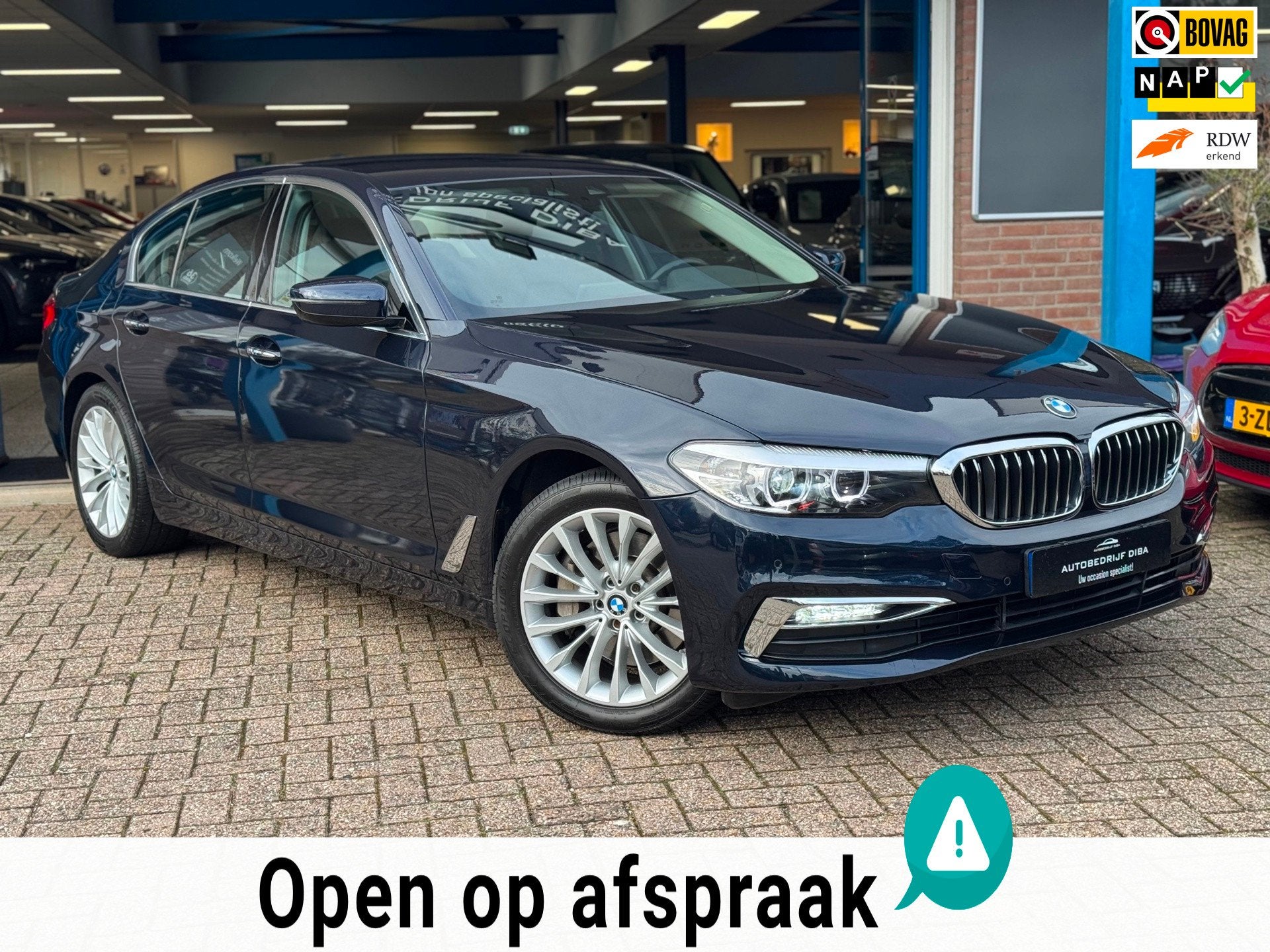 BMW 5-serie 530i Executive LUXURY 2017 NAVI LEDER CLIMA NAP!, Auto's, Automaat, Achterwielaandrijving, Gebruikt, 4 cilinders