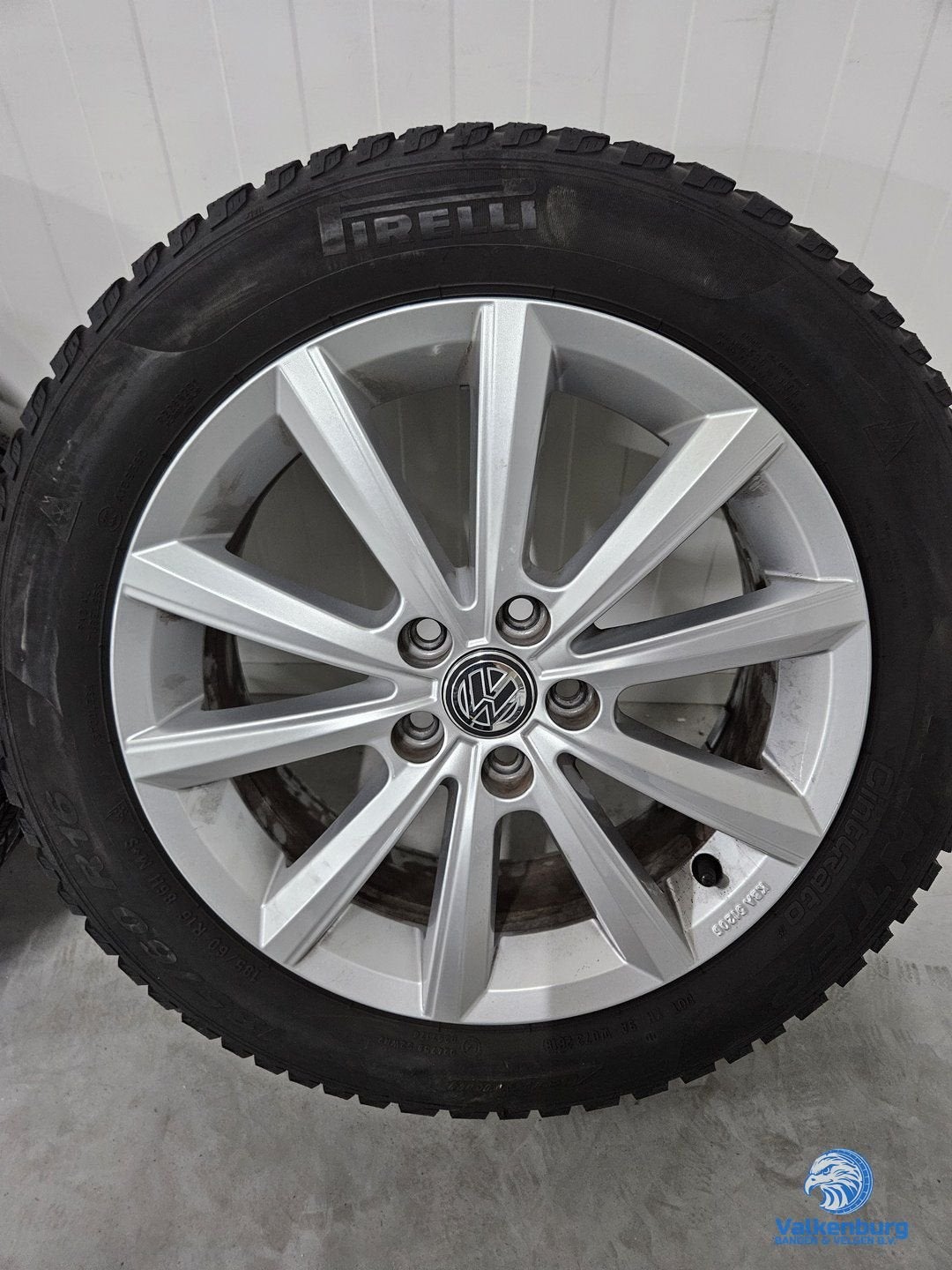 Originele VW Polo 6 AW Merano 2G 16 inch velgen 5x100 winter, Auto-onderdelen, Gebruikt, -, Banden en Velgen, -