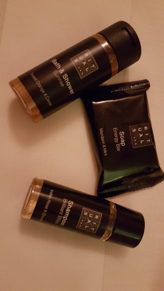 Minisetje Rituals, handig reisformaat, Ophalen of Verzenden, Nieuw, Bad & Douche
