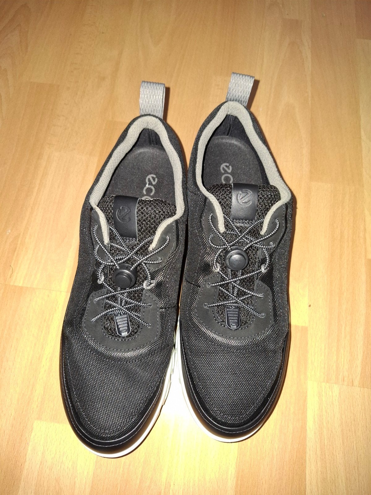 Nieuwe Ecco schoenen maat 44 - Zwart met elastische veters, Ophalen of Verzenden