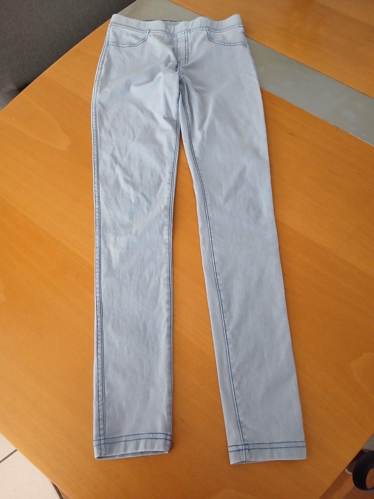 broek/legging maat 152. h en m, Broek, Meisje, Ophalen of Verzenden, Zo goed als nieuw