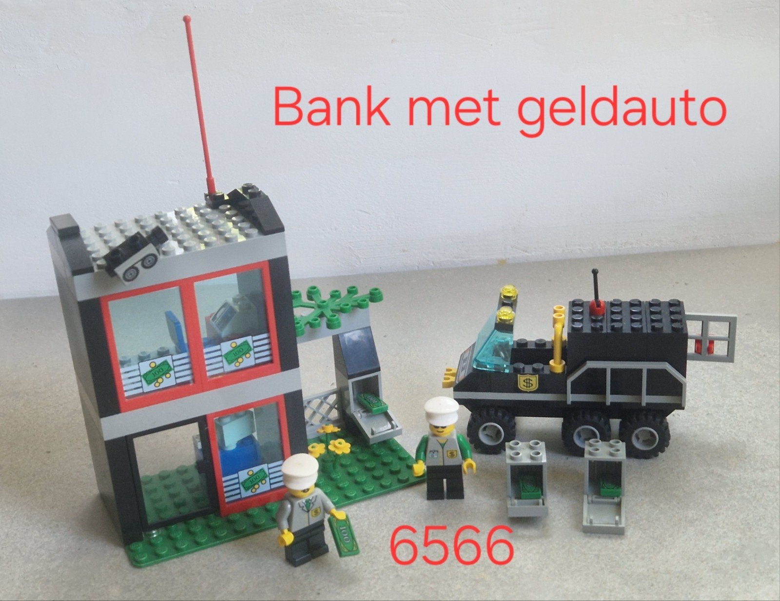 Lego Town Bank met geldauto, Ophalen of Verzenden