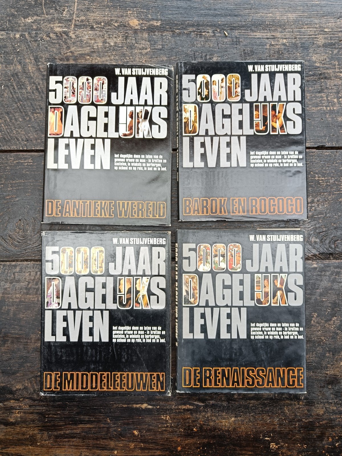 5000 Jaar Dagelijks Leven - W. van Stuijvenberg (4 delen), Ophalen of Verzenden, 20e eeuw of later, Gelezen, W. van Stuijvenberg