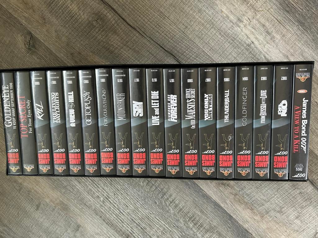 James Bond video serie box, Ophalen of Verzenden