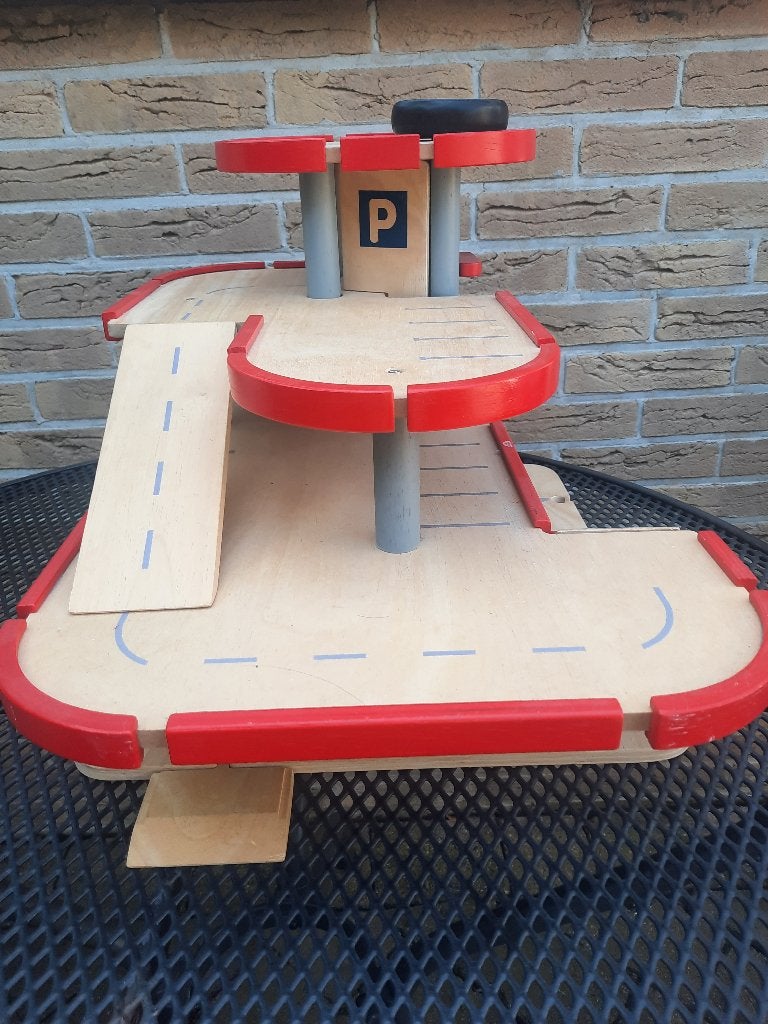 Houten garage, Ophalen, Zo goed als nieuw, Overige typen