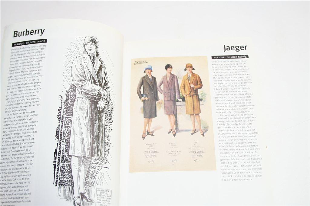 Design van de 20e Eeuw — De 400 Belangrijkste Ontwerpen, Boeken, Kunst en Cultuur | Fotografie en Design, Ophalen of Verzenden