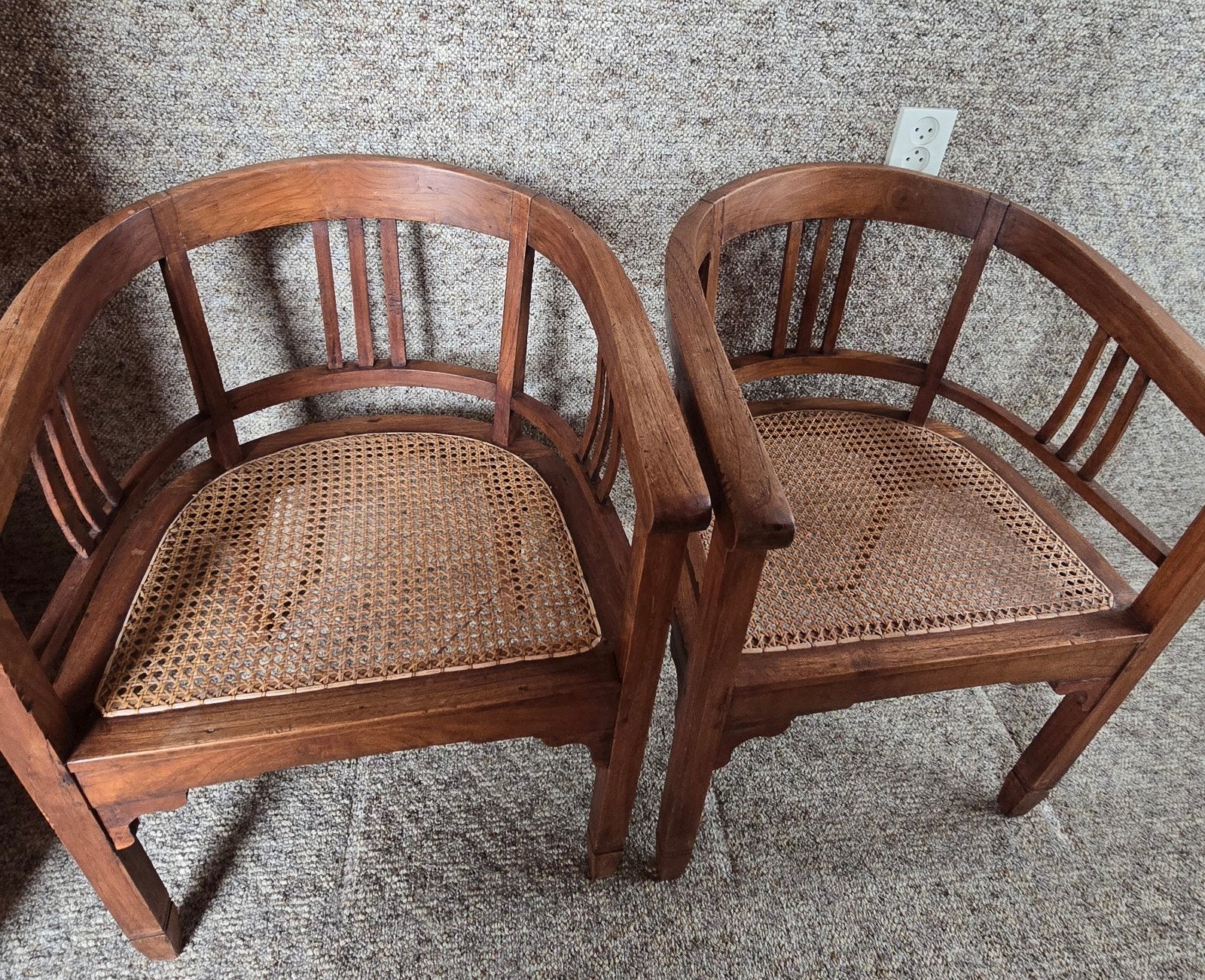 Set van 2 Rotan Stoeltjes, Ophalen