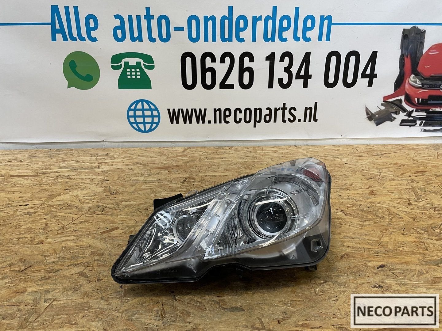 E KLASSE COUPE CABRIO W207 A207 XENON KOPLAMP A2078204361KZ, Gebruikt, -, Ophalen of Verzenden, -