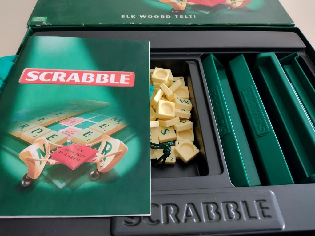 Scrabble original, Ophalen of Verzenden, Zo goed als nieuw, Overige formaten