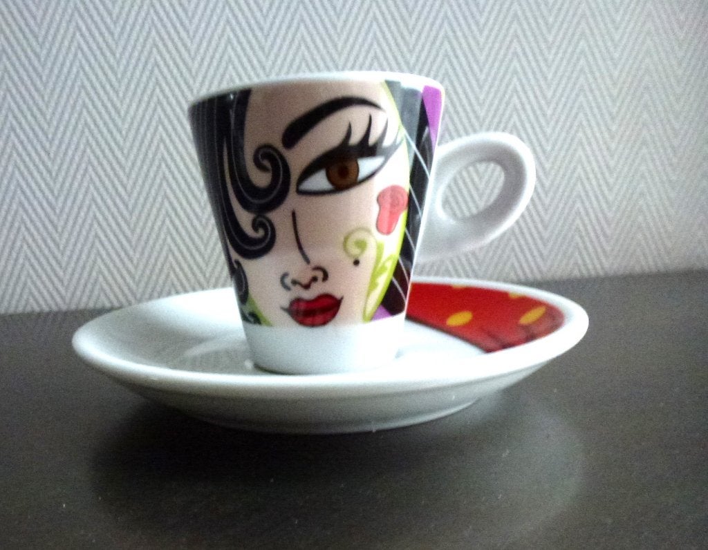 GAUDI CRYSSTAL S.L. ESPANA espresso kop en schotel., Overige merken, Keramiek, Ophalen of Verzenden, Zo goed als nieuw