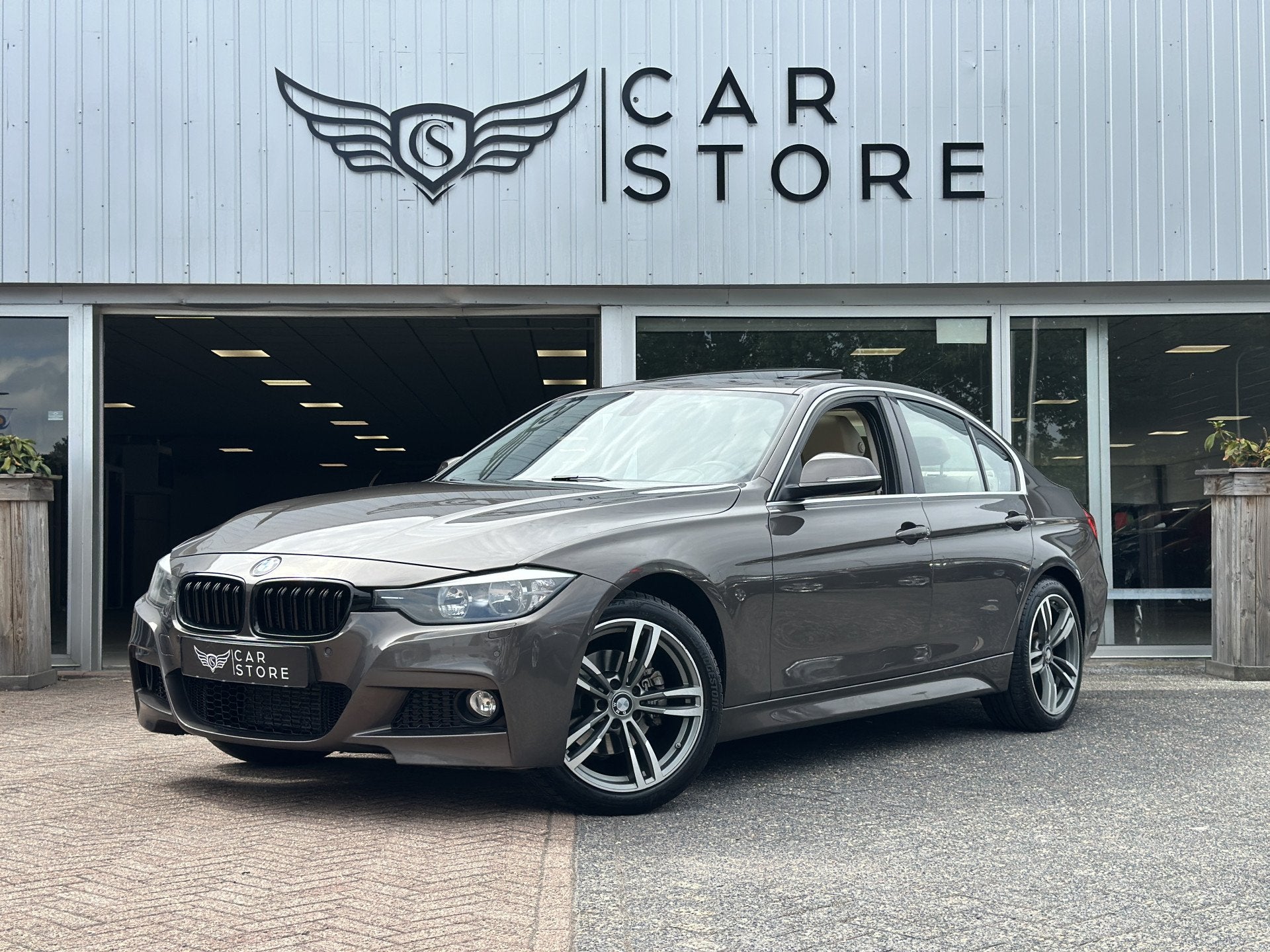 BMW 3-serie 328i xDrive |SCHUIFDAK|CAMERA|MEMORY|LEDER|PDC|L, Automaat, 15 km/l, Euro 6, 4 cilinders