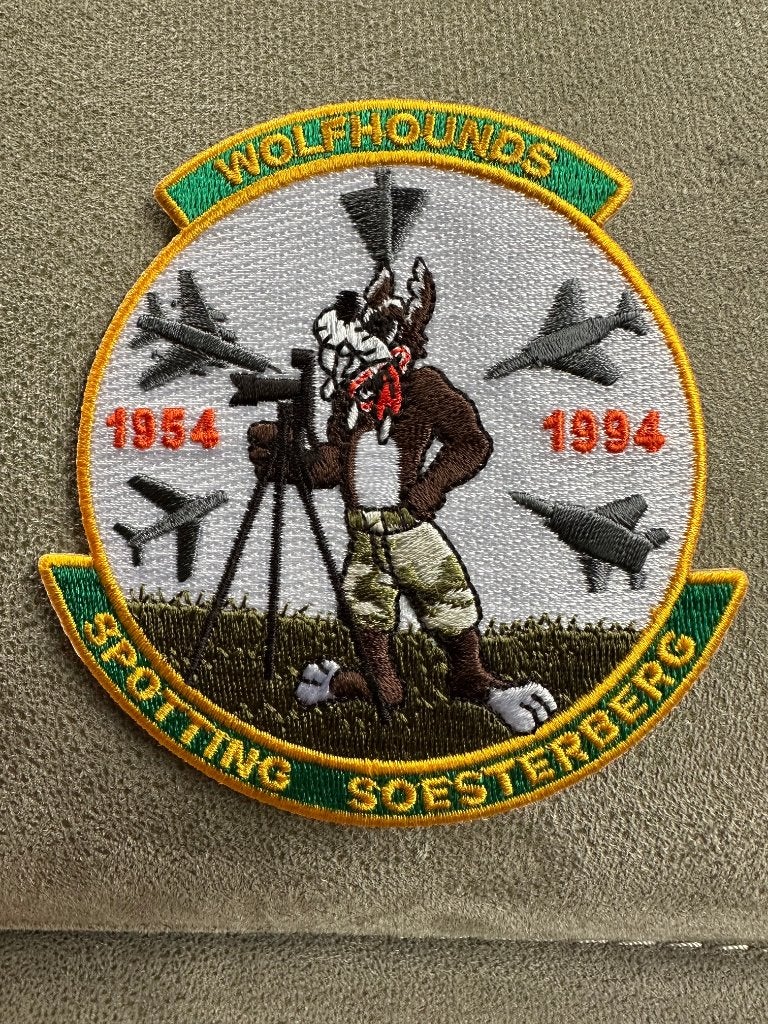 Wolfhounds patch, Ophalen of Verzenden, Gebruikt, Patch, Badge of Embleem