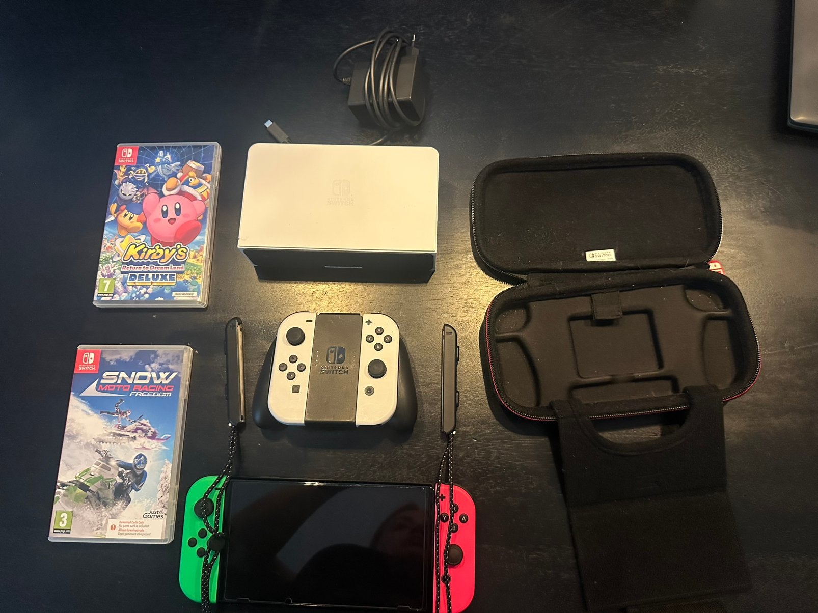 Nintendo switch oled  met 1 extra controller, Ophalen, Met games, Zo goed als nieuw, Switch Original