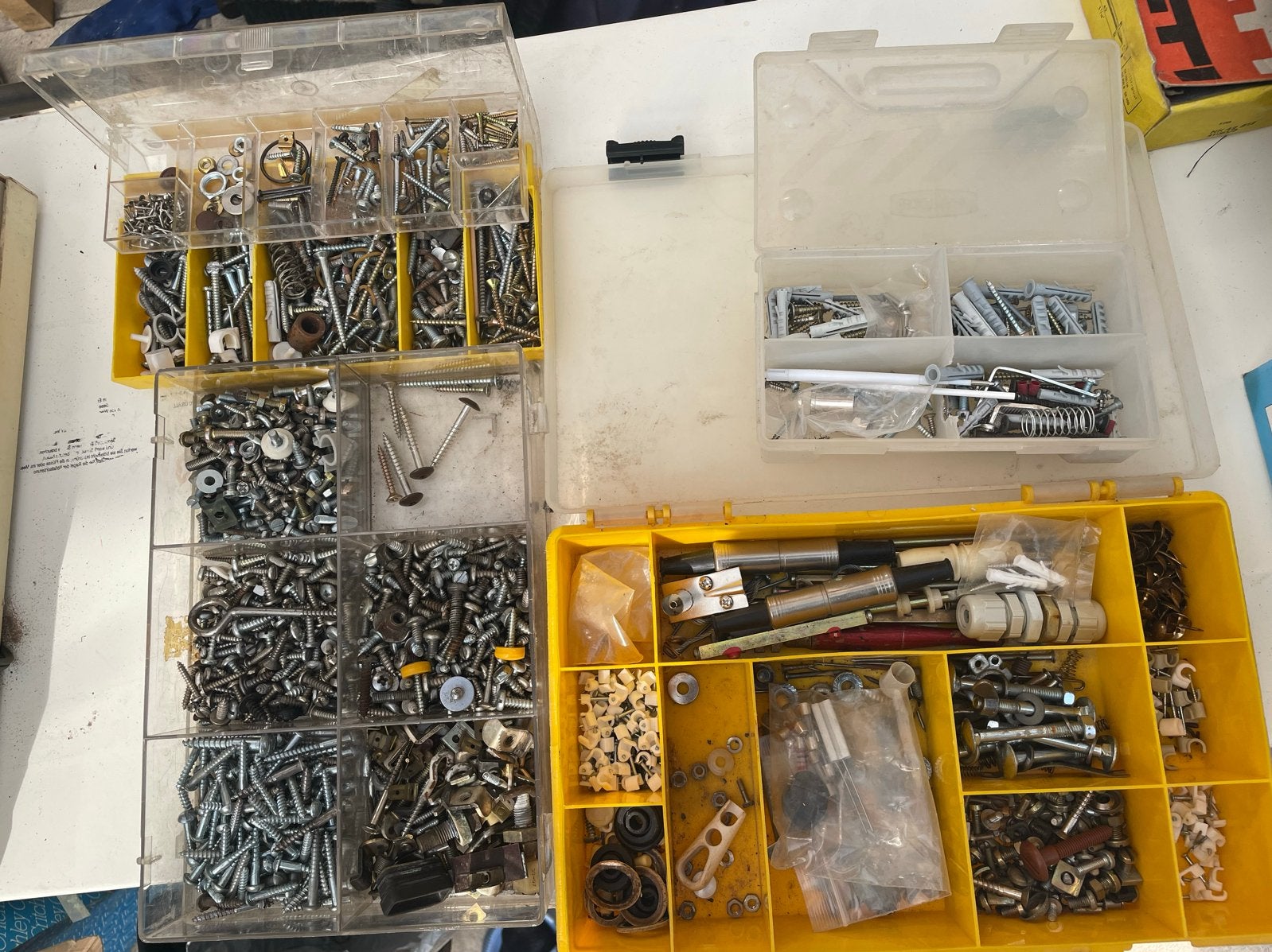Grote assortiment schroeven, pluggen, bevestigingsmateriaal, Ophalen, Gebruikt, Minder dan 50 mm, Overige typen