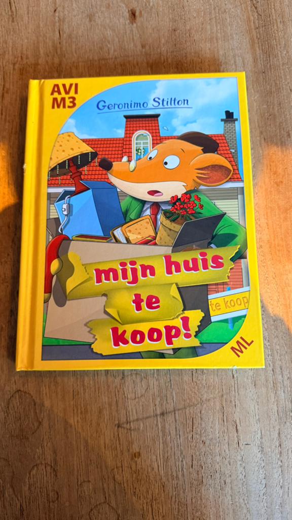 Geronimo Stilton - AVI M3, Boeken, Fictie algemeen, Geronimo Stilton, Ophalen of Verzenden, Zo goed als nieuw