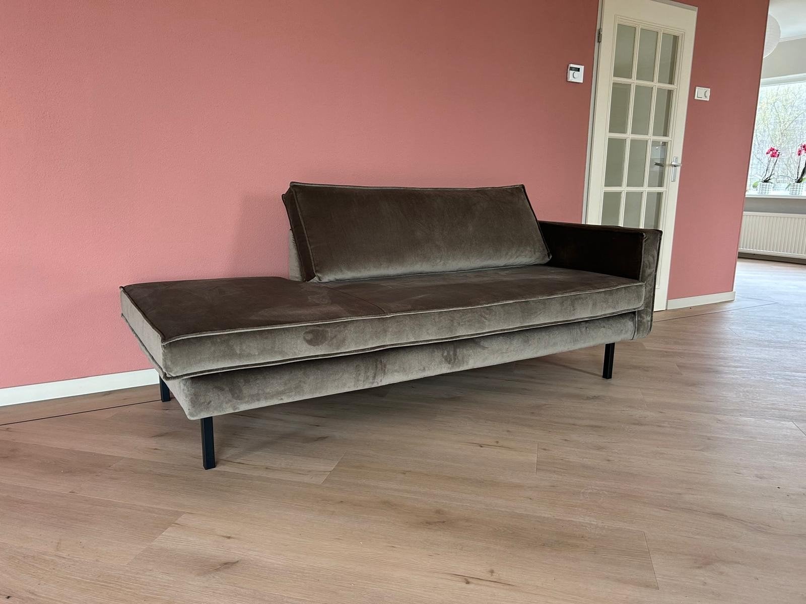 Woood Rodeo Velvet Daybed Taupe, Huis en Inrichting, Banken | Sofa's en Chaises Longues, Ophalen, Modern, industrieel, Overige maten