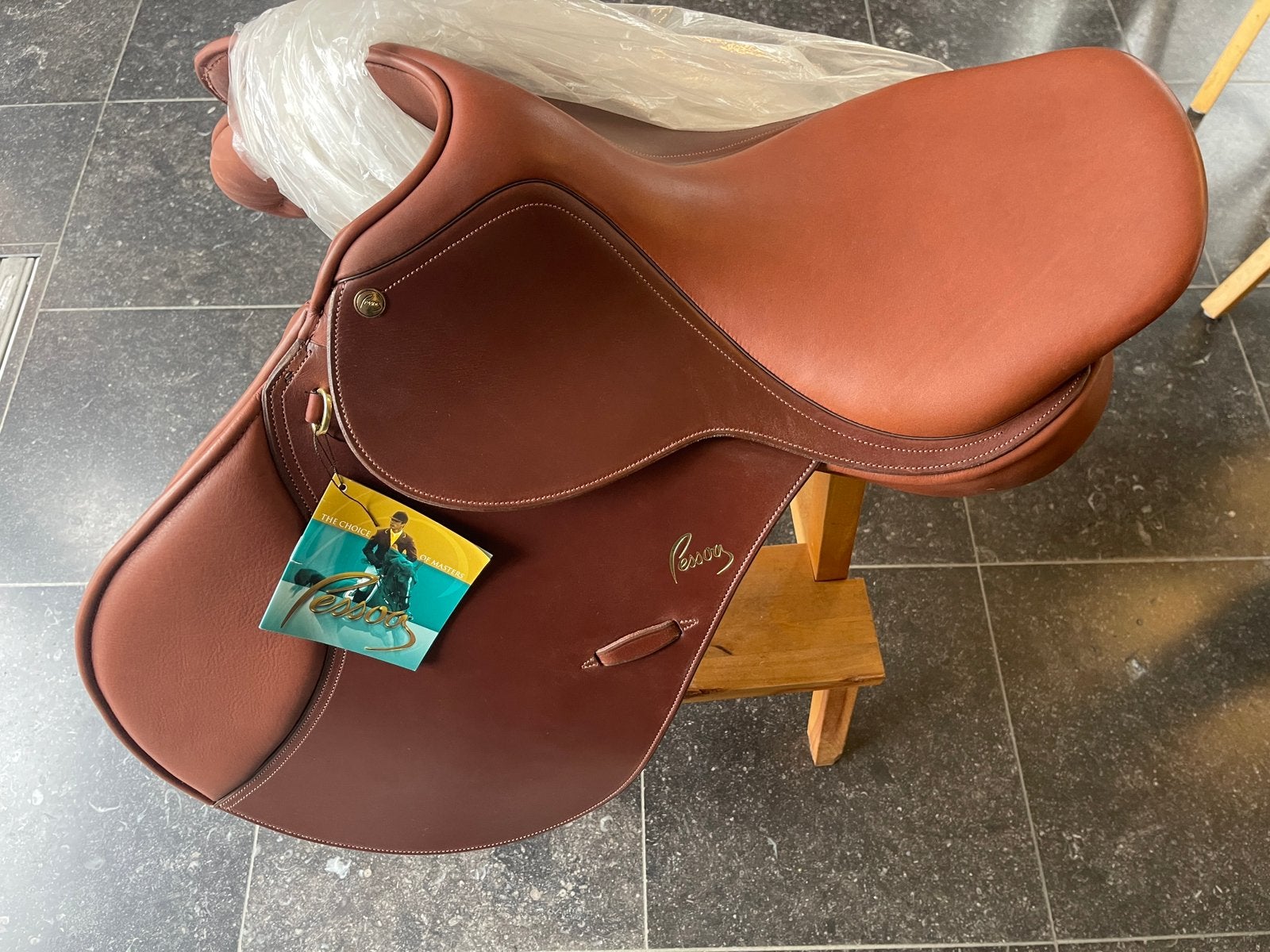 Nieuw Pessoa Zadel Don Neco Medium 17,5’’, Dieren en Toebehoren, Ophalen of Verzenden, Nieuw
