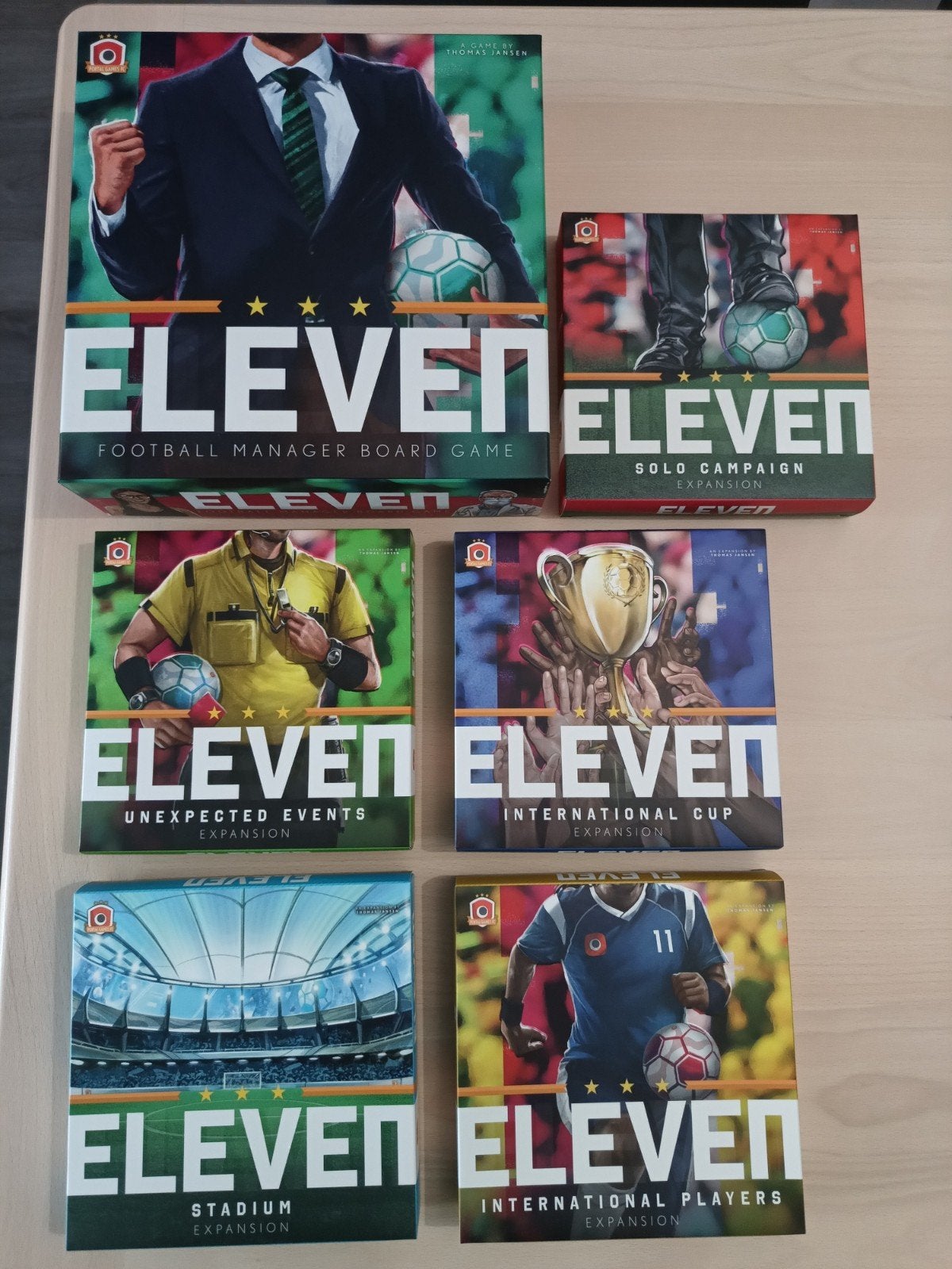 Eleven - Football Manager Board Game (Gamefound Edition), Een of twee spelers, Ophalen of Verzenden, Zo goed als nieuw, Portal Games