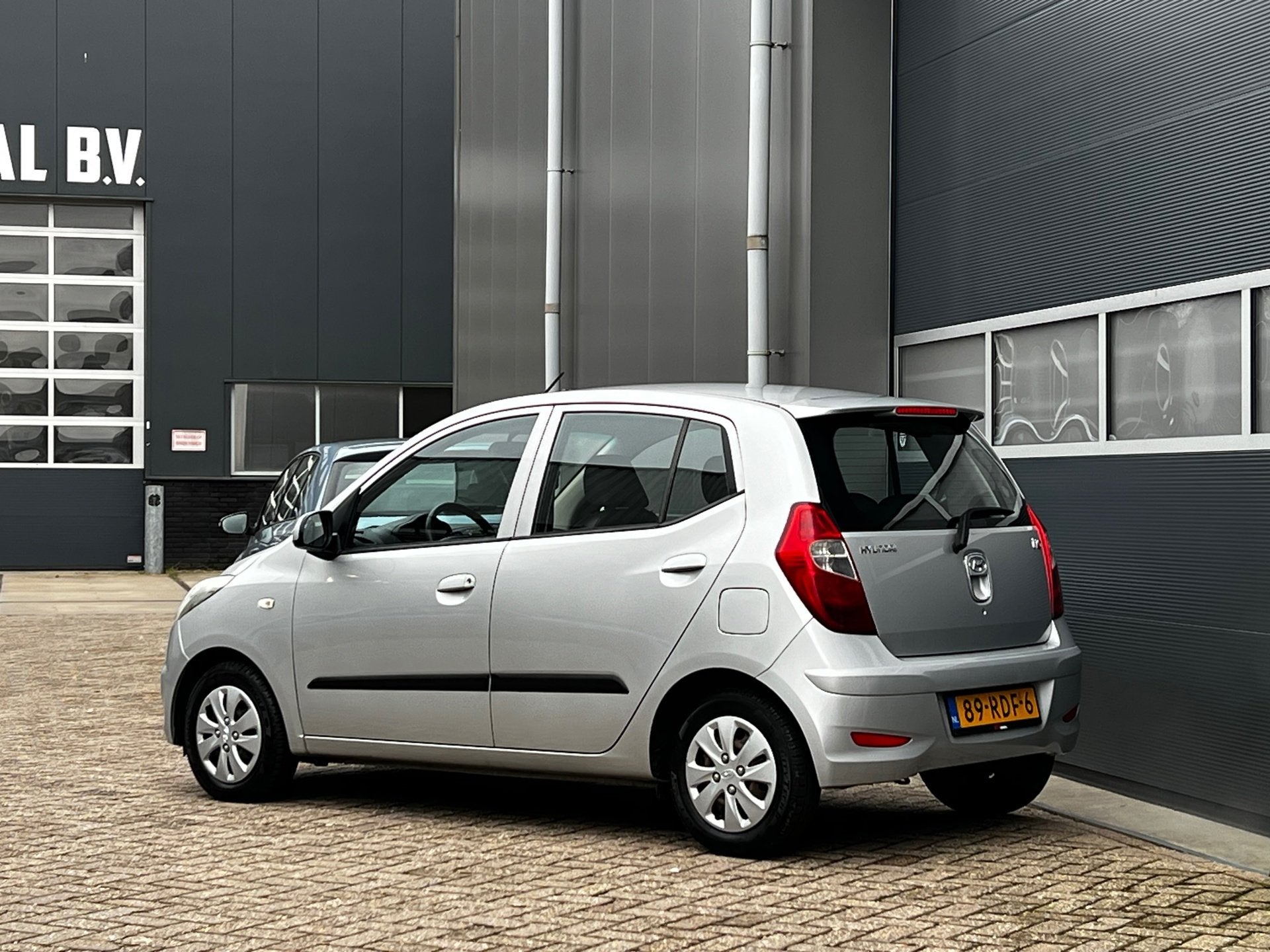 Hyundai I10 1.1 i-Drive Cool bj.2011 Airco|Radio cd|Nap., Euro 5, Stof, Gebruikt, 4 cilinders