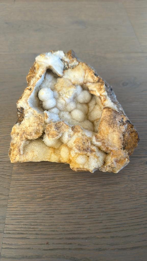 Unieke Geode uit Thailand, Verzamelen, Mineralen en Fossielen, Verzenden, Mineraal