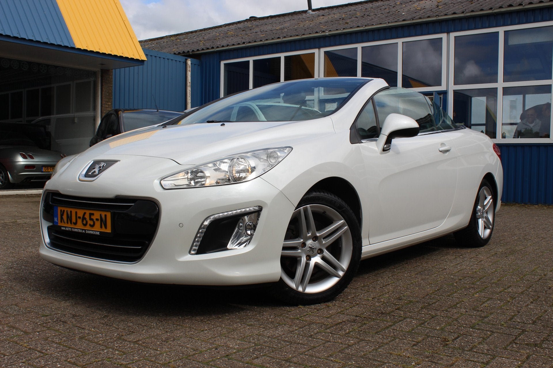 Peugeot 308 Cabrio 1.6-16V "Sport Pack" Cruise - PDC - 17" v, Auto's, Voorwielaandrijving, Euro 5, Gebruikt, Zwart