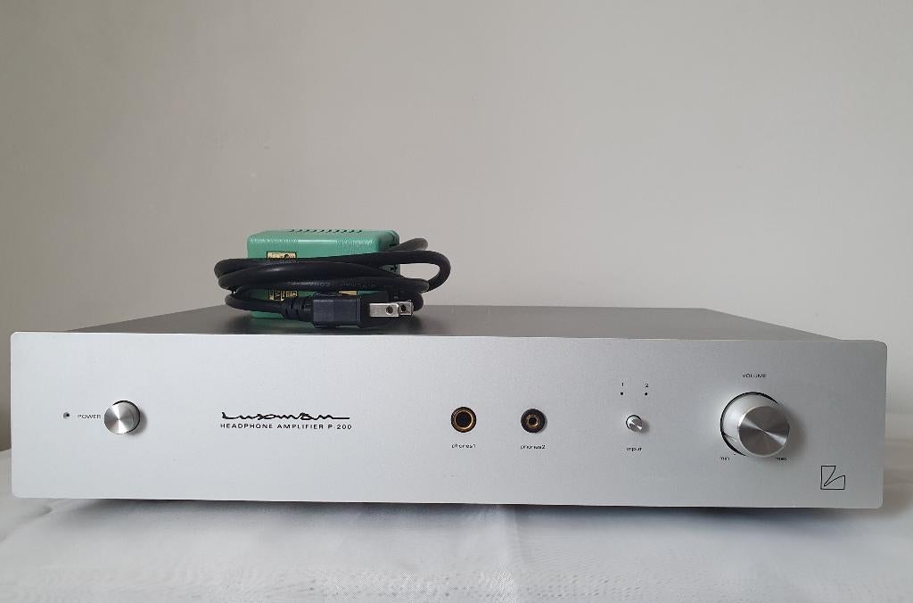 Luxman P-200 Pure Class A Hi-Fi hoofdtelefoonversterker 2W, Overige merken, Verzenden, Zo goed als nieuw, Minder dan 60 watt