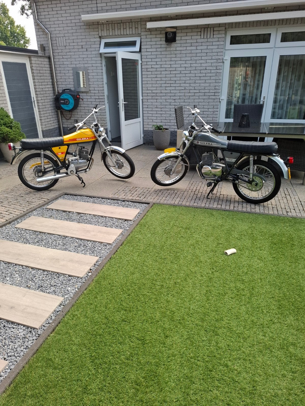 Gezocht GILERA TOURING oldtimer opknapper of onderdelen., Fietsen en Brommers, Brommers | Oldtimers, Ophalen of Verzenden, Overige merken