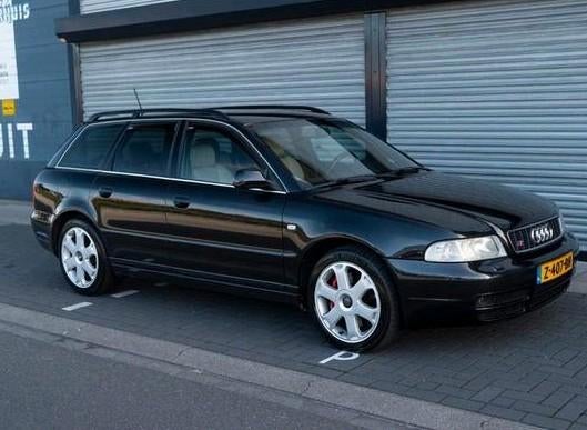 Audi S4 2.7 V6 350PK, Beige, 2671 cc, Zwart, Handgeschakeld