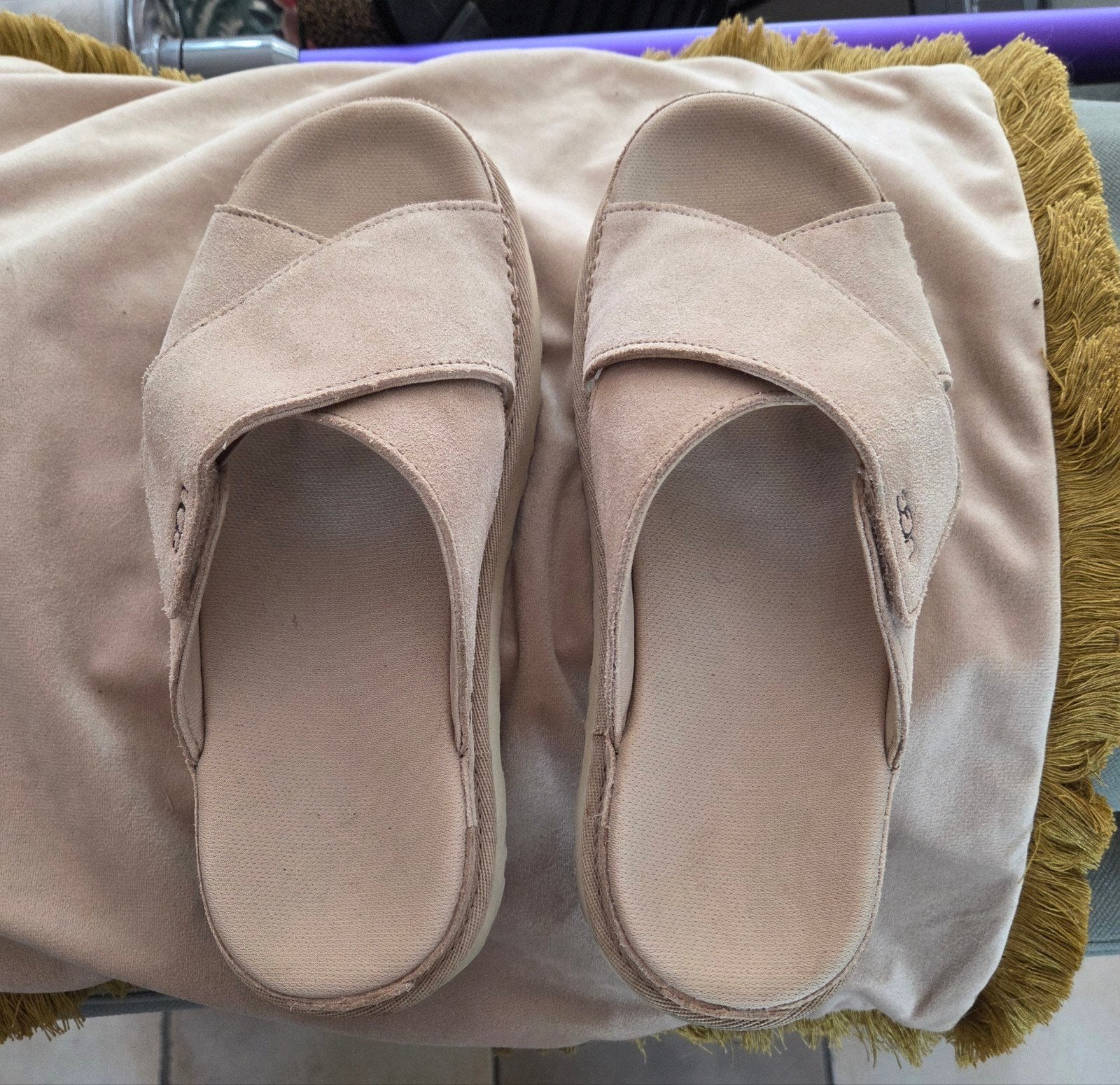 UGG maat 39, UGG, Beige, Zo goed als nieuw, Ophalen